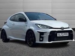White pearl Used 2022 Toyota Yaris Hatchback | £33,499 (Fair price)