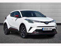 Pure white Used 2018 Toyota C-HR Design SUV | £16,850 (Good price)