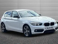 Alpine white Used 2017 BMW 118 Sport Line Hatchback | £9,670 (Fair price)