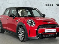 Red Used 2022 Mini Cooper S Exclusive Hatchback | £21,990 (Fair price)