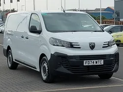 White New 2024 Peugeot Expert Van | £21,498 (Fair price)
