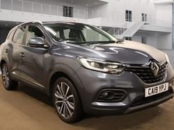 Used 2021 Renault Kadjar Iconic SUV | £10,599 (Good price)