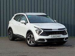 White Used 2025 Kia Sportage SUV | £23,998 (Super price)
