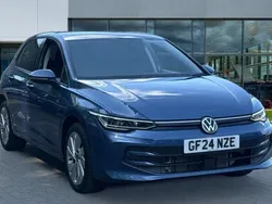 Anemone blue metallic New 2024 VW Golf VIII Match Hatchback | £23,241 (Fair price)