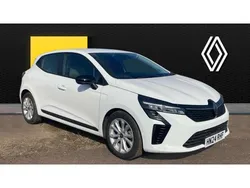 White Used 2024 Renault Clio V Evolution Hatchback | £14,361 (Good price)