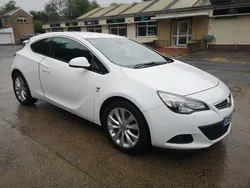 White Used 2013 Vauxhall Astra GTC SRi Coupe | £3,995 (Fair price)