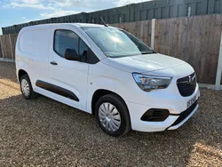 White Used 2020 Vauxhall Combo Sportive MPV | £6,495 (Good price)