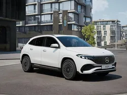 New 2026 Mercedes EQA250+ AMG Line Premium SUV | £46,415 (Fair price)