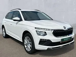 White Used 2025 Skoda Kamiq SE SUV | £21,990 (Expensive)