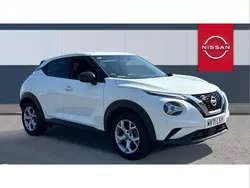 White Used 2021 Nissan Juke N-Connecta SUV | £13,773 (Good price)