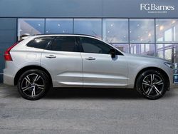 Grey Used 2020 Volvo XC60 R-Design SUV | £19,999 (Super price)