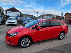 Red Used 2018 Vauxhall Astra S Estate | £5,495 (Fair price)
