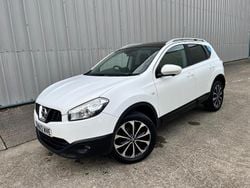 White Used 2012 Nissan Qashqai N-TEC SUV | £2,750 (Fair price)