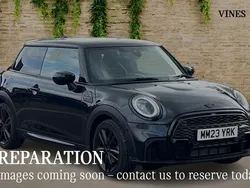 Black Used 2023 Mini Cooper Hatch Hatchback | £25,027 (Fair price)