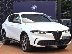 New 2025 Alfa Romeo Tonale Veloce SUV | £31,995 (Fair price)