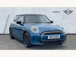 Island blue Used 2021 Mini Cooper Classic Hatchback | £16,487 (Fair price)
