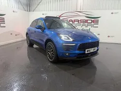 Blue Used 2017 Porsche Macan SUV | £23,999 (Fair price)