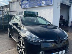 Black Used 2016 Renault Clio IV Dynamique Hatchback | £4,495 (Good price)