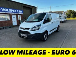 White Used 2016 Ford Transit Custom Van | £8,000 (Super price)