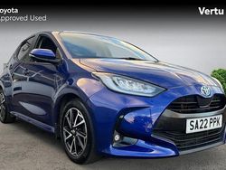 Used 2025 Toyota Yaris Hybrid Design Hatchback | £15,400 (Super price)