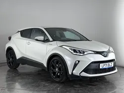 White Used 2022 Toyota C-HR Design SUV | £18,150 (Good price)