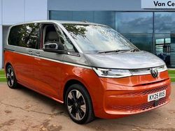 Monosilver metallic/energetic orange metallic Used 2025 VW Multivan Style Van | £54,989