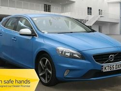 Blue Used 2016 Volvo V40 R-Design Estate | £6,495 (Good price)