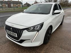 White Used 2020 Peugeot 208 Allure Hatchback | £10,966 (Fair price)