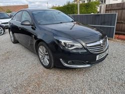 Black Used 2014 Vauxhall Insignia SRi Hatchback | £3,995 (Fair price)