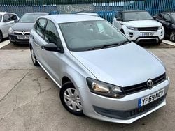 Silver Used 2009 VW Polo S Hatchback | £4,995 (Expensive)