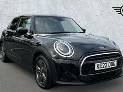 Black Used 2022 Mini Cooper Classic Hatchback | £16,930 (Fair price)