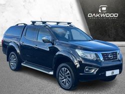 Black Used 2018 Nissan Navara Tekna Pickup | £15,995 (Fair price)