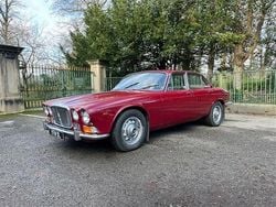 Red Used 1972 Daimler Double Six Serie 1 Sedan | £13,990
