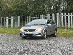 Silver Used 2007 Vauxhall Astra Estate | £2,000 (Fair price)