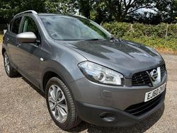Grey Used 2011 Nissan Qashqai Tekna SUV | £4,365 (Fair price)