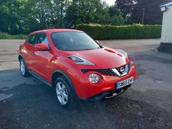 Red Used 2015 Nissan Juke Visia SUV | £4,495 (Fair price)