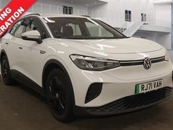 White Used 2021 VW ID.4 Pro Performance SUV | £22,319 (Expensive)