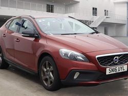 Red Used 2016 Volvo V40 CC Pro Estate | £6,995 (Super price)