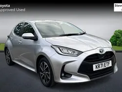 Silver Used 2021 Toyota Yaris Hybrid Design Hatchback | £16,482 (Fair price)