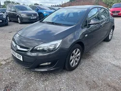Grey Used 2015 Vauxhall Astra Design Edition Hatchback | £3,995 (Good price)