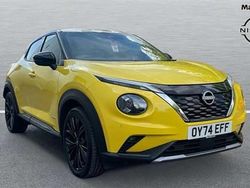 Iconic yellow Used 2025 Nissan Juke SUV | £22,793 (Expensive)