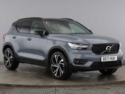 Used 2022 Volvo XC40 R-Design Pro SUV | £24,195 (Fair price)