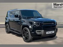 Black Used 2023 Land Rover Defender SE Dynamic SUV | £56,001 (Super price)