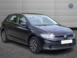 Black New 2025 VW Polo Life Hatchback | £20,031 (Fair price)