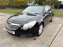 Black Used 2011 Vauxhall Insignia Hatchback | £1,595 (Super price)