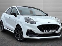 White Used 2023 Ford Puma ST Hatchback | £20,890 (Fair price)