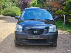 Black Used 2006 Kia Picanto 2 Hatchback | £599 (Fair price)