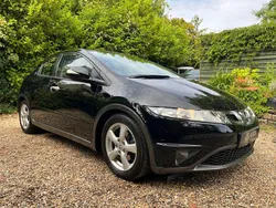 Black Used 2010 Honda Civic SE Hatchback | £1,995 (Fair price)