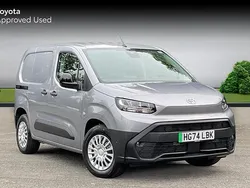 Silver shadow New 2024 Toyota Proace City Van | £22,083 (Fair price)