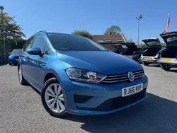 Blue Used 2016 VW Golf Sportsvan SE MPV | £8,980 (Fair price)